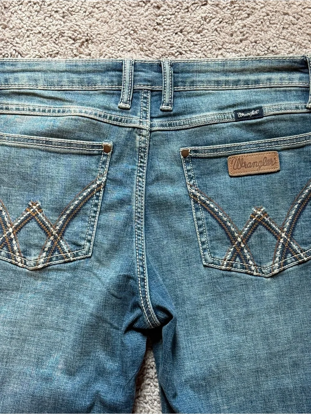 wrangler retro women's blue bootcut jeans (lowrise)